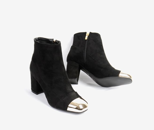 Metallic suede angle boots 7.2cm A chic one that m