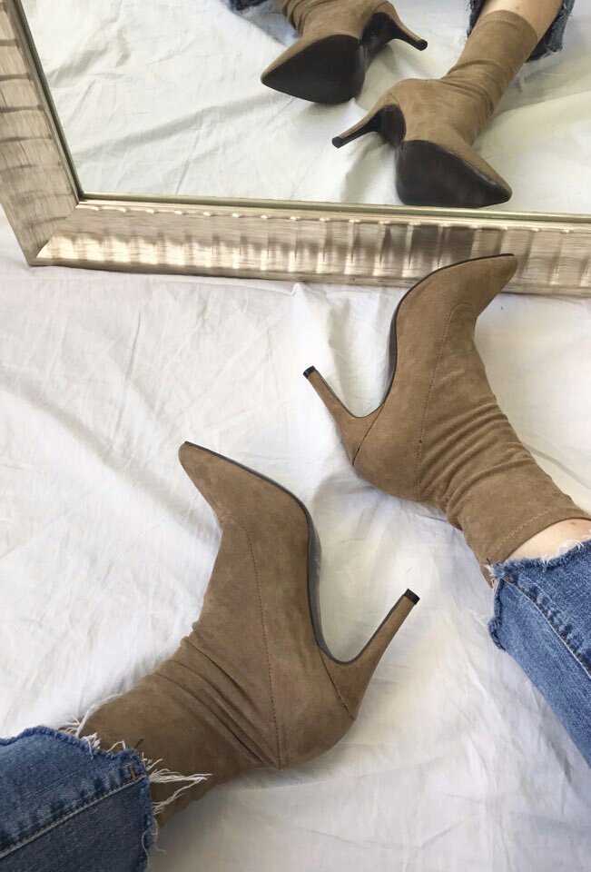 More Bible Novels Spandex Suede Angle Boots 9cm Lo