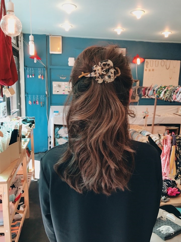 New France Pin Banana Blossom Half Hair Pin High Q