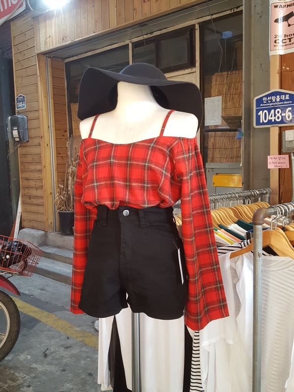 Women Blouses Recommended off-shoulder off the che