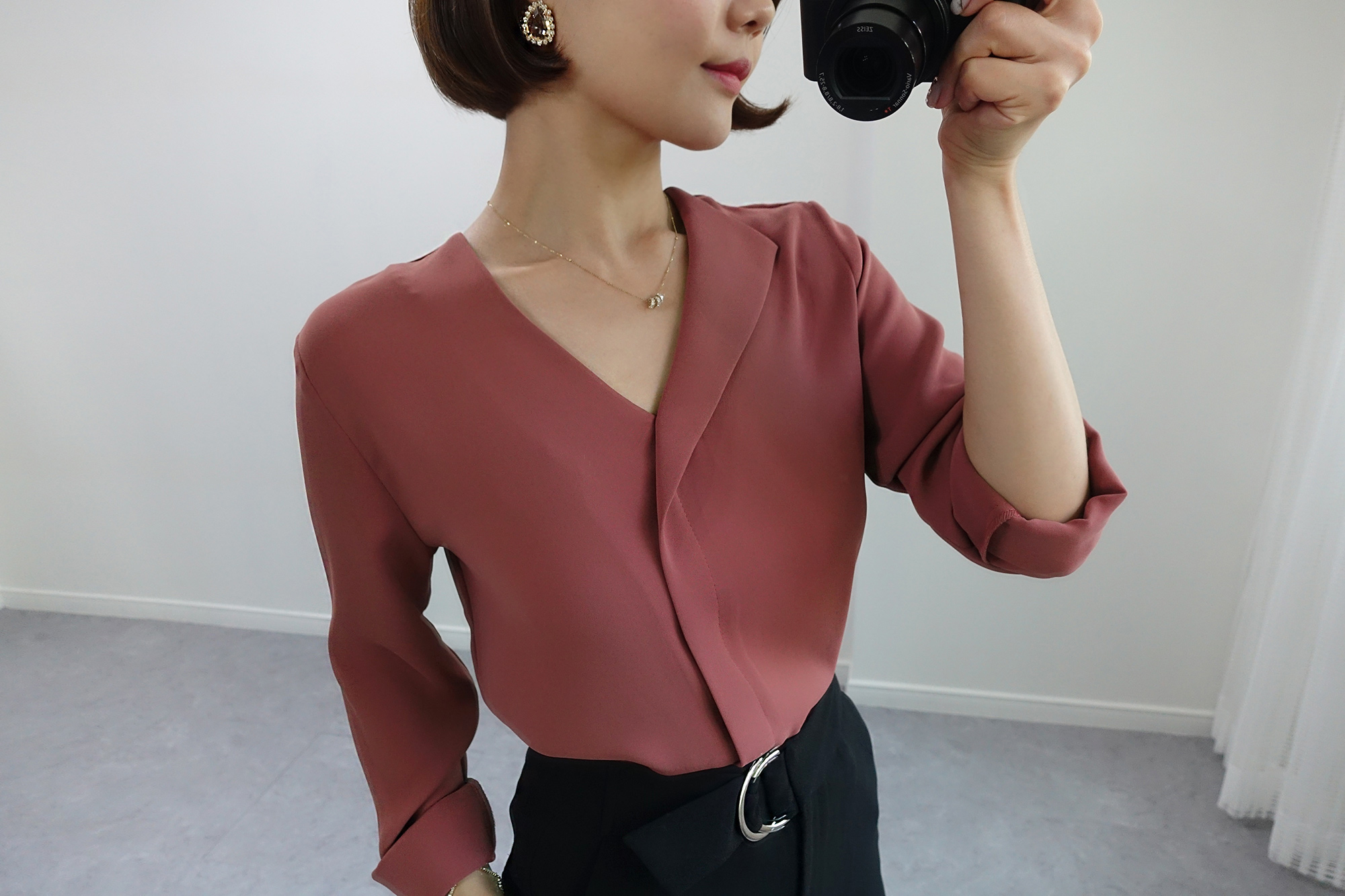 NEW FASHION LADY GIRL Blouse V-neck collar long sl