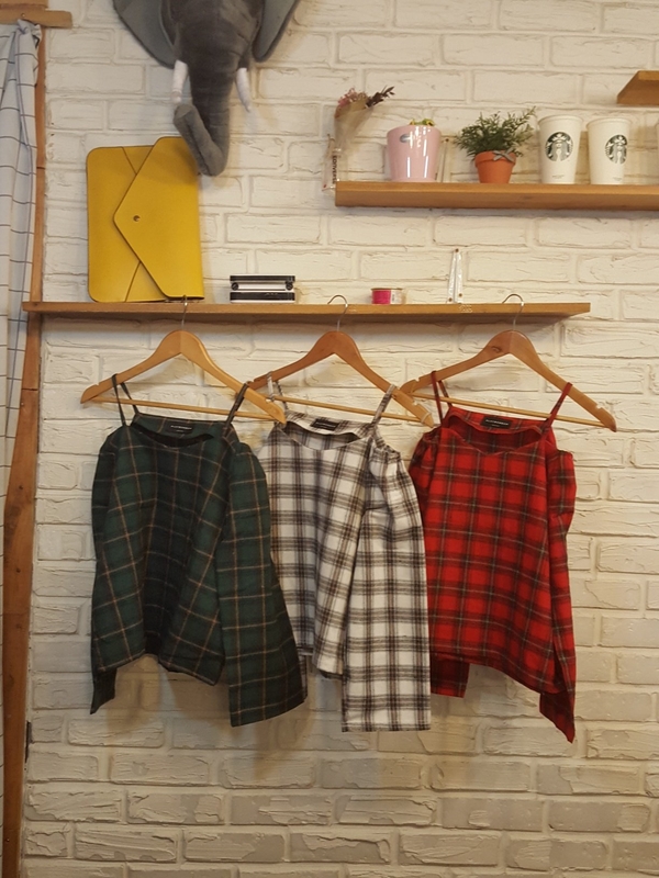 Women Blouses Recommended off-shoulder off the che