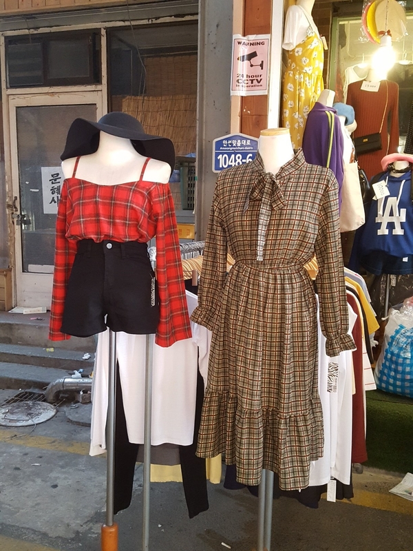 Women Blouses Recommended off-shoulder off the che