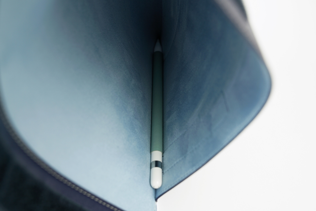 NEW iPad Cases iPad Pro 10.5 Apple pencil storage 