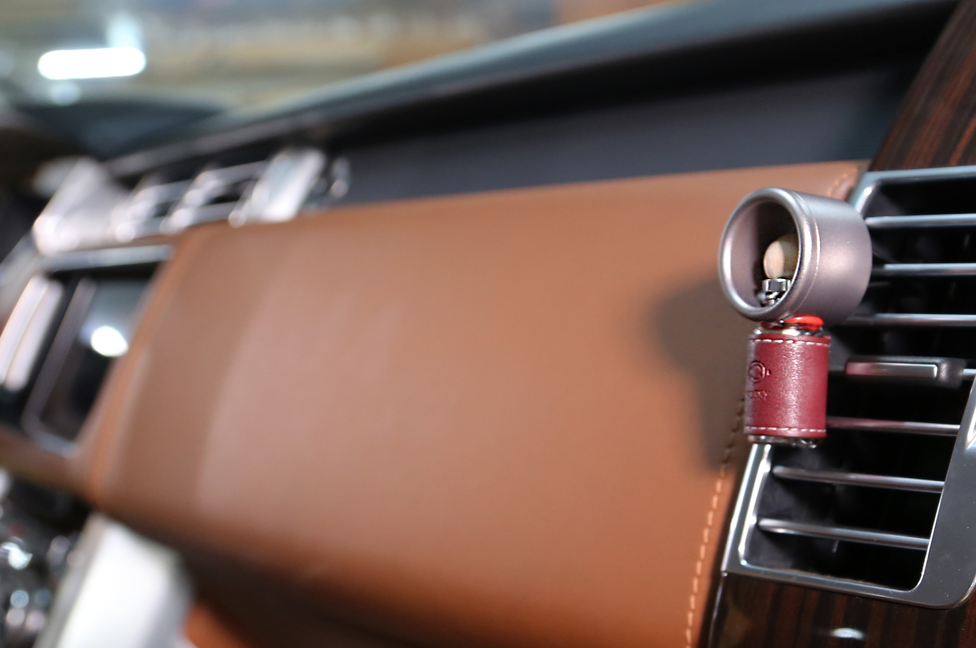 Car Air Freshener Breeze Man Charcoal Car Tank Air