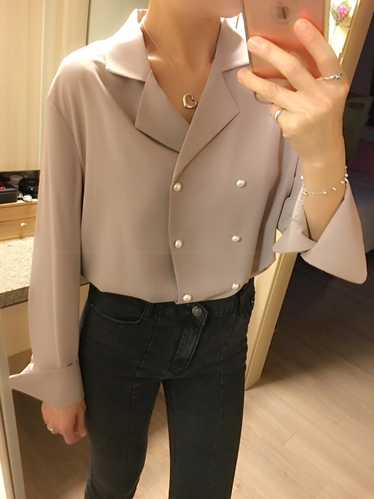 Autumn pearl blouse Elegant fashionable Mishi look