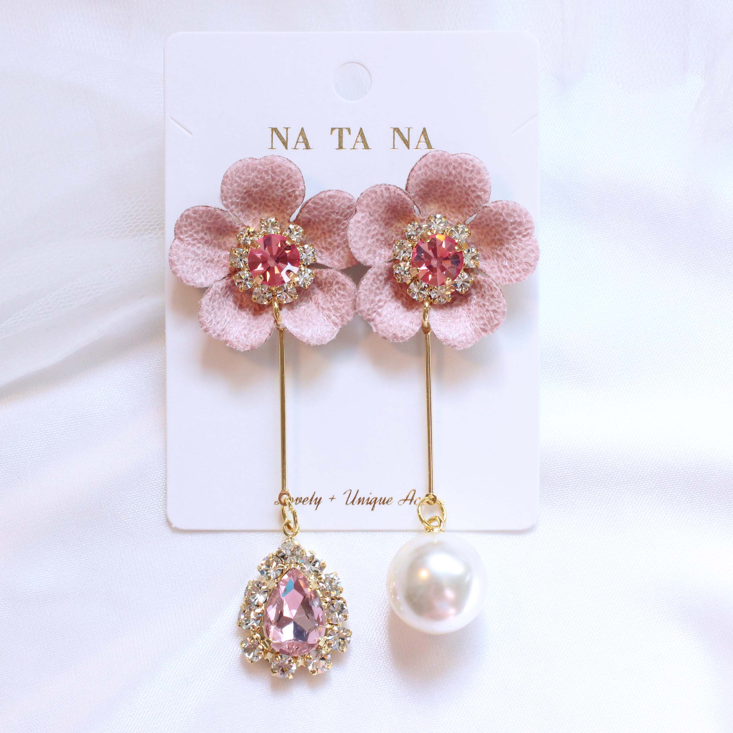 Flower Unbold Bold Drop Earrings Lance Gorgeous Gi