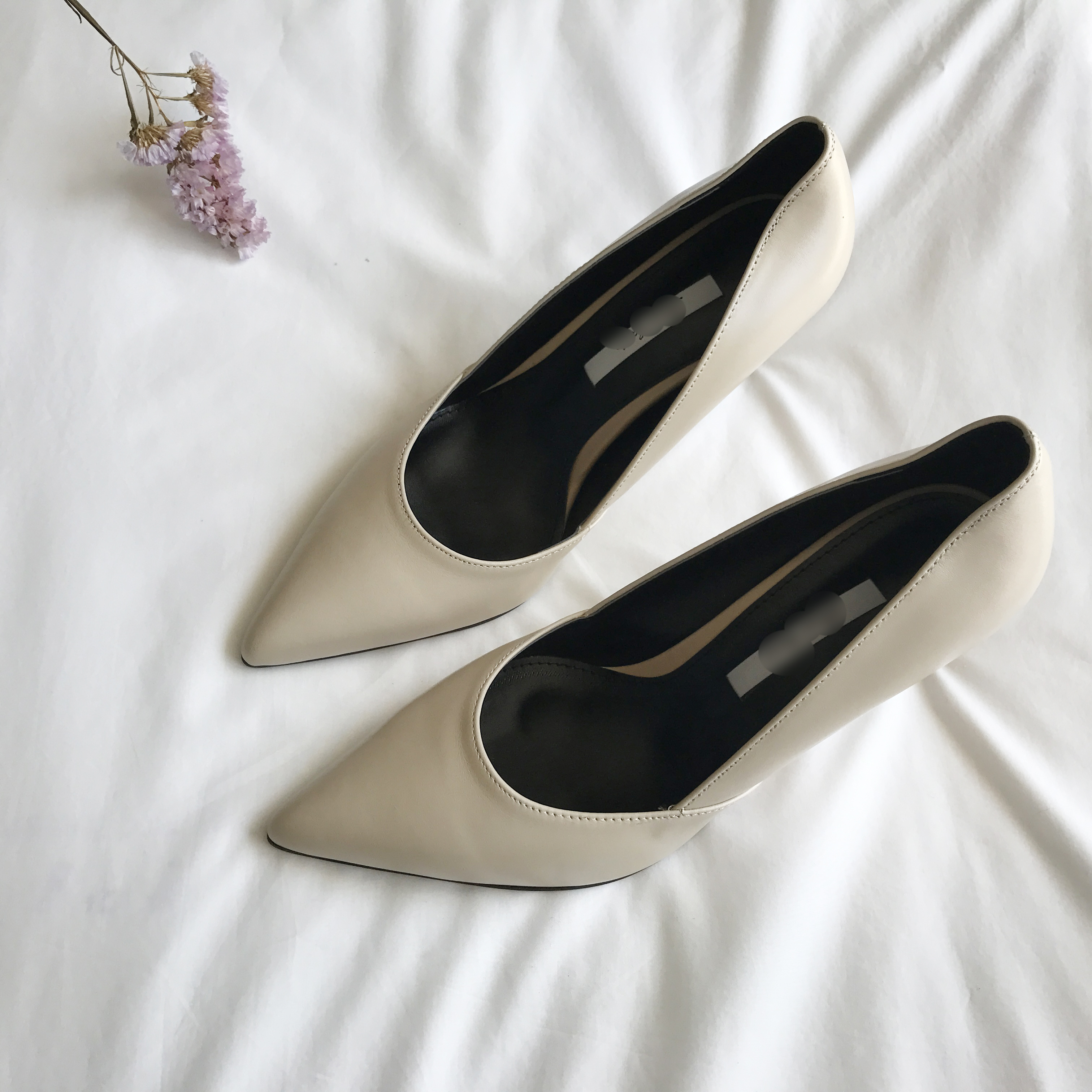 Cowhide stiletto mid heel 7cm black, beige, wine, 