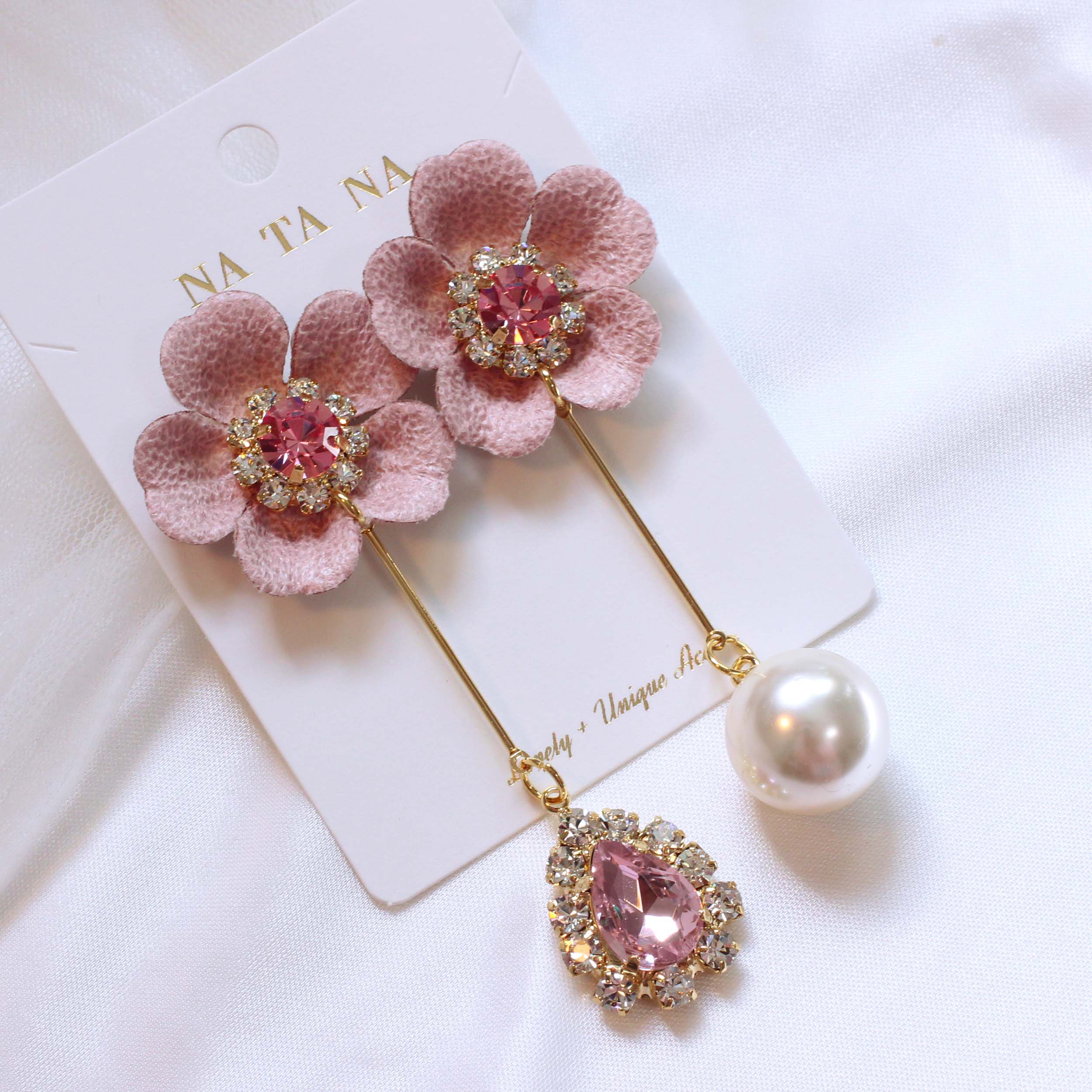 Flower Unbold Bold Drop Earrings Lance Gorgeous Gi