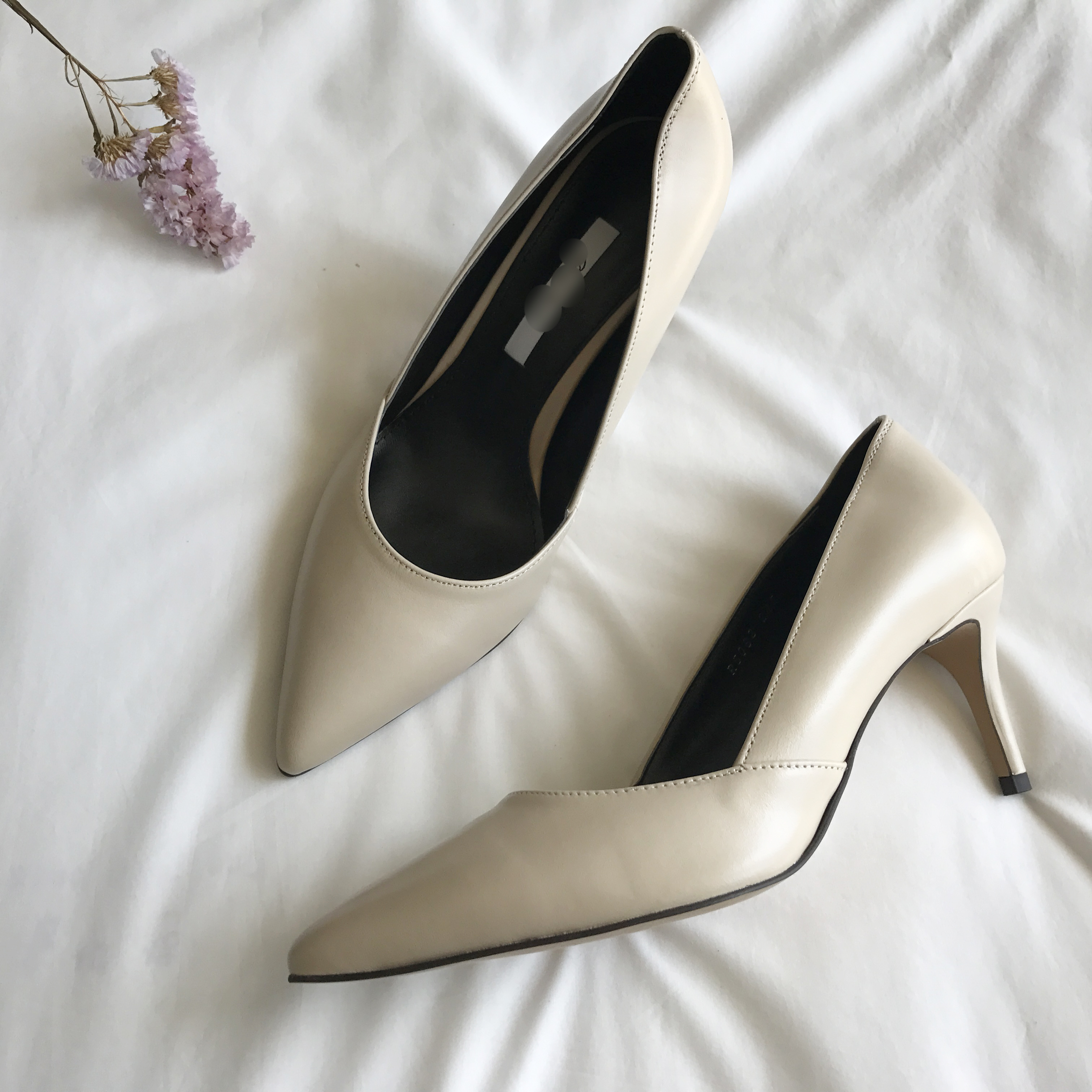Cowhide stiletto mid heel 7cm black, beige, wine, 