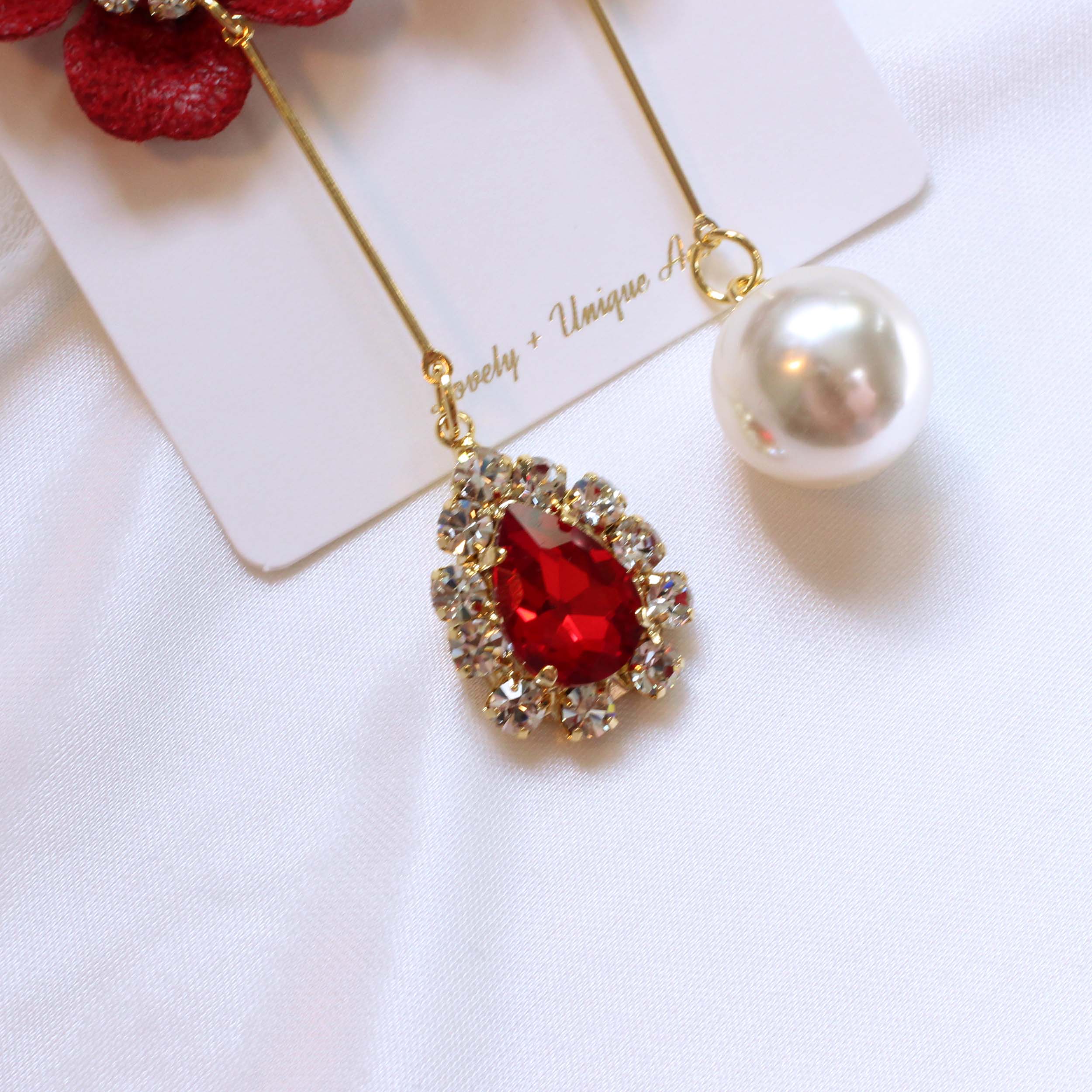 Flower Unbold Bold Drop Earrings Lance Gorgeous Gi