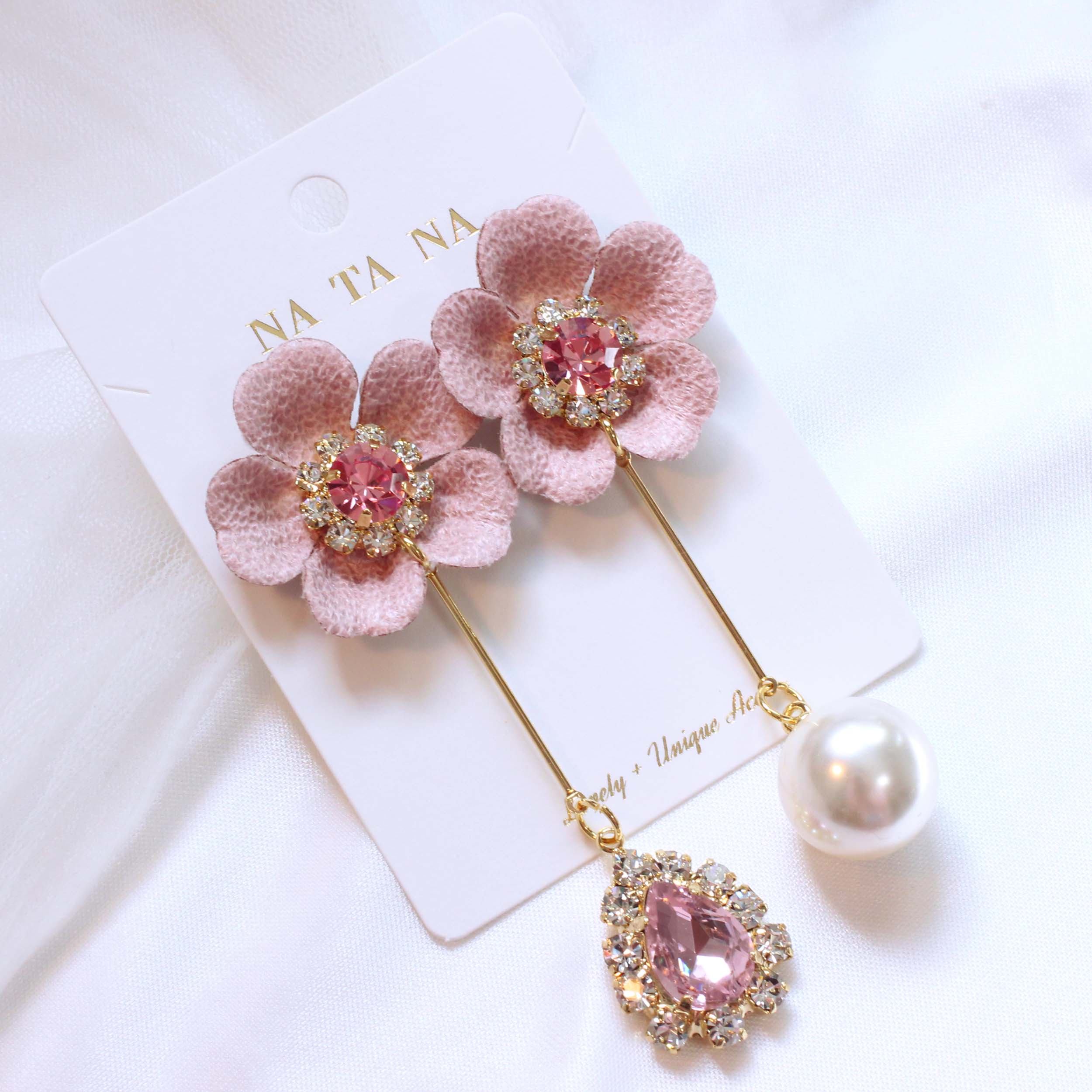 Flower Unbold Bold Drop Earrings Lance Gorgeous Gi