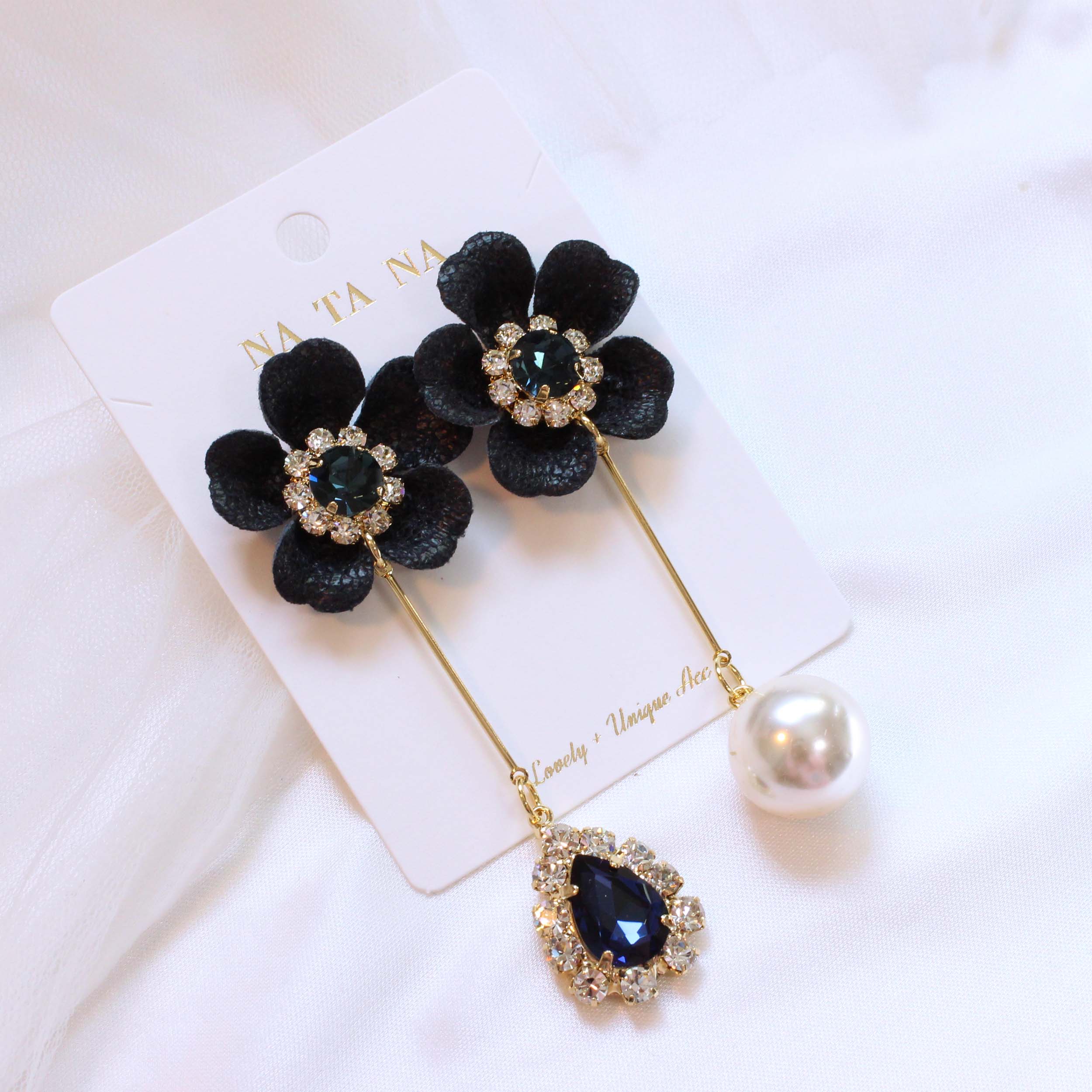 Flower Unbold Bold Drop Earrings Lance Gorgeous Gi