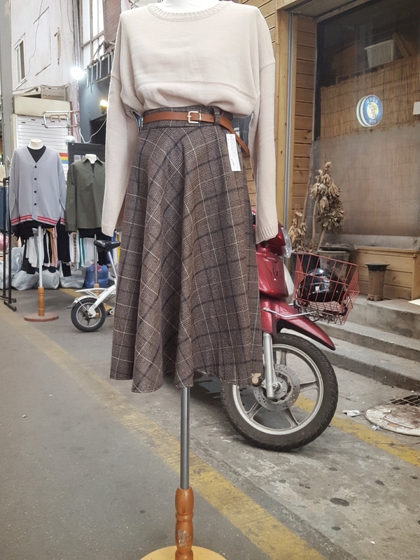 Belt Glen check long skirt