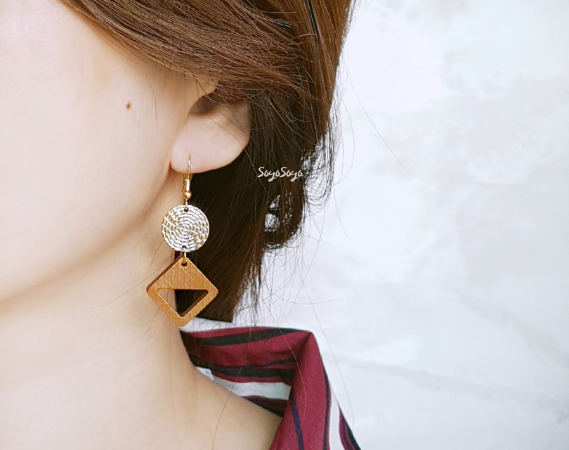 Bohemian Drop Wood Earrings _ Echinacea Tree Hippi