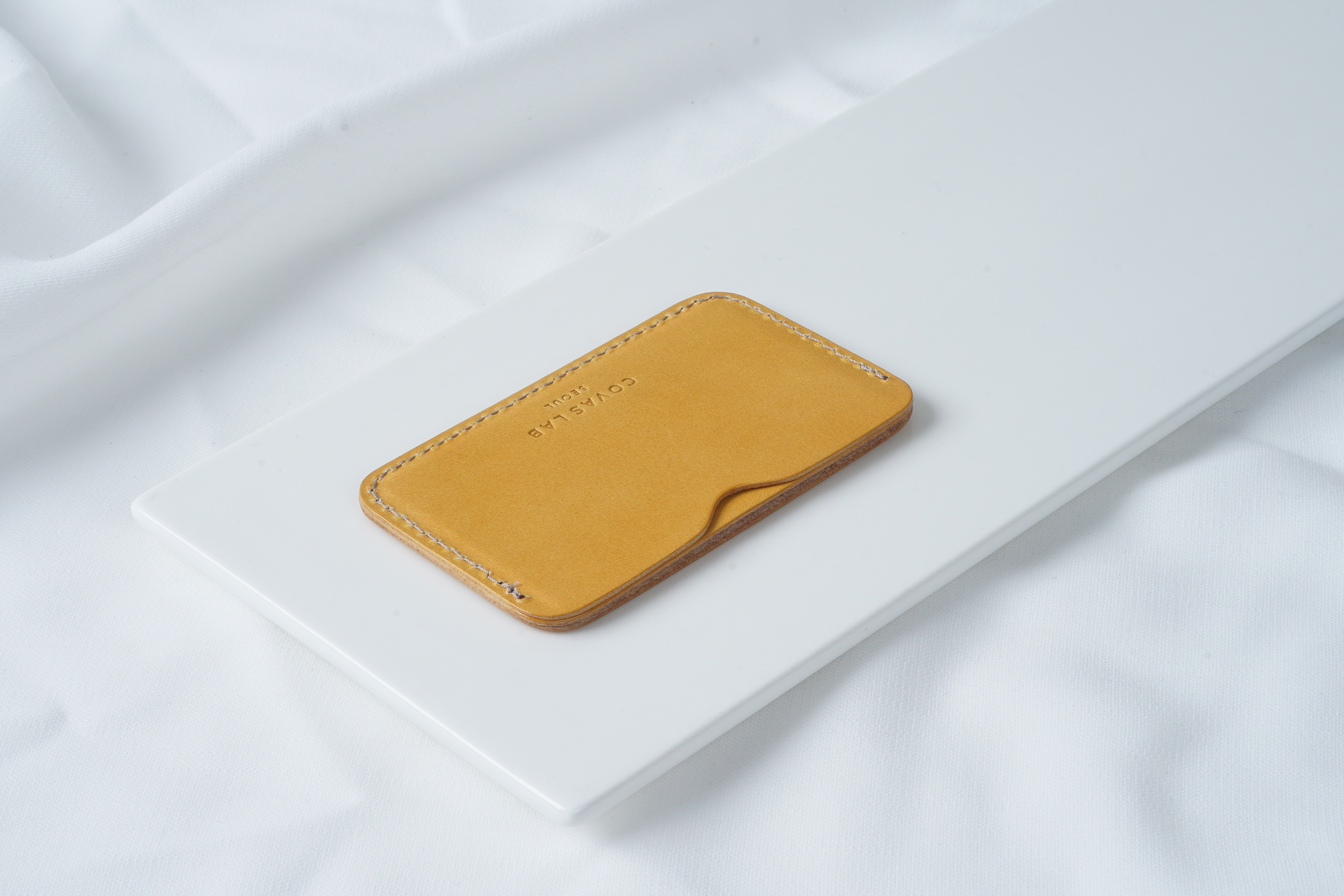 NEW CARD HOLDER WALLETS Stack Card Holder_Vivid