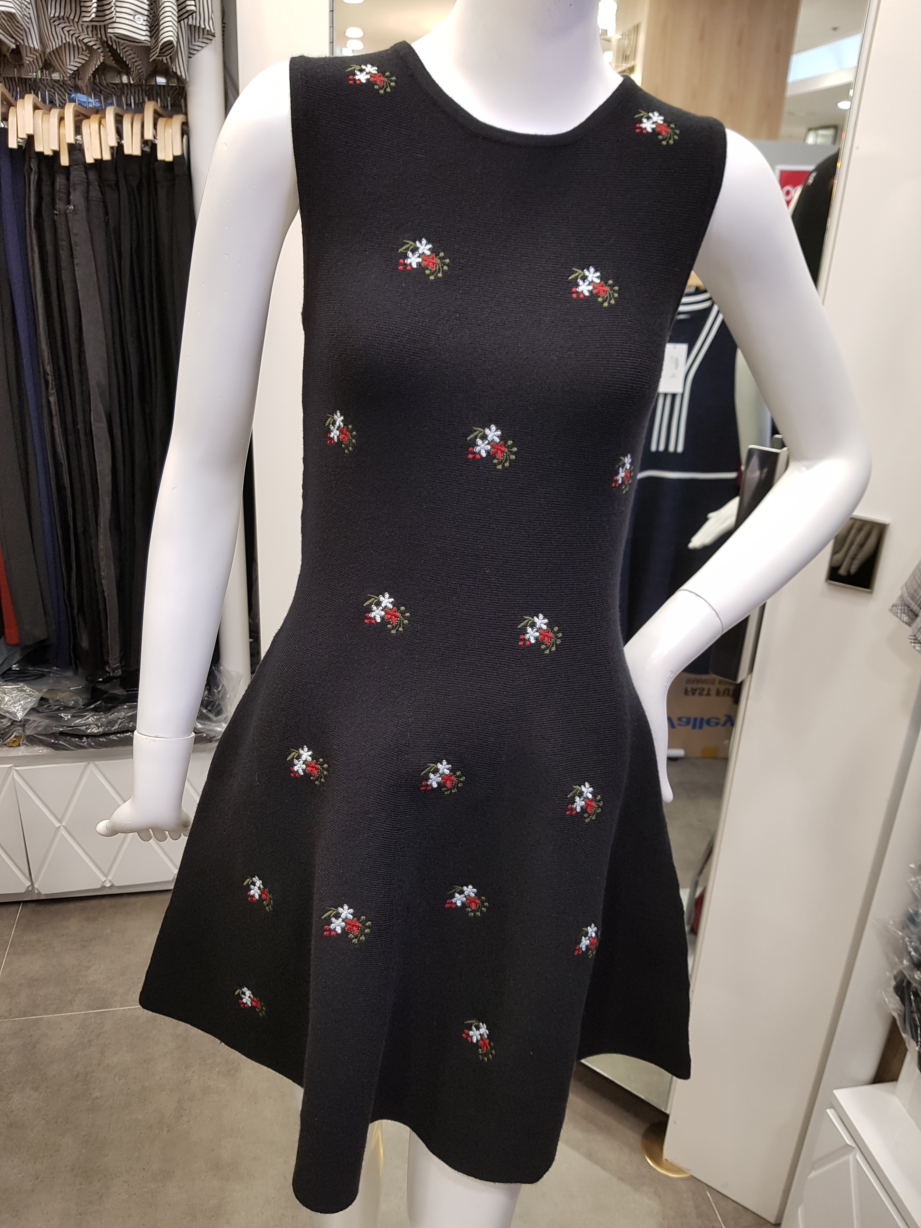 New Women Dress Valley Girls Floral Embroidery Kni