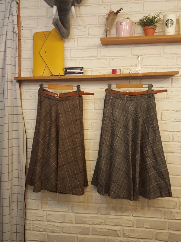 Belt Glen check long skirt