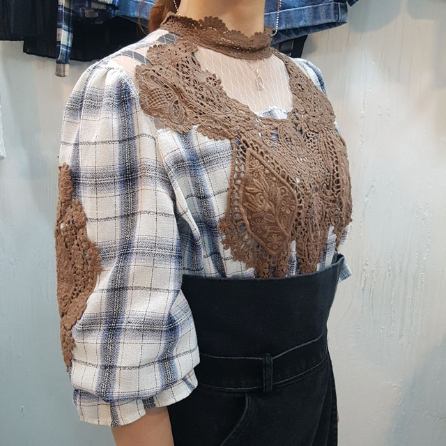 Women Blouses Check lace Shisurufuriru blouse Ruby