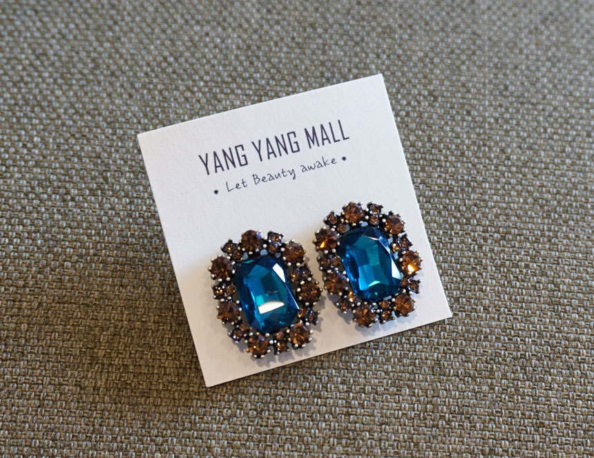 Cubic Bold Earrings Collection event guests unique