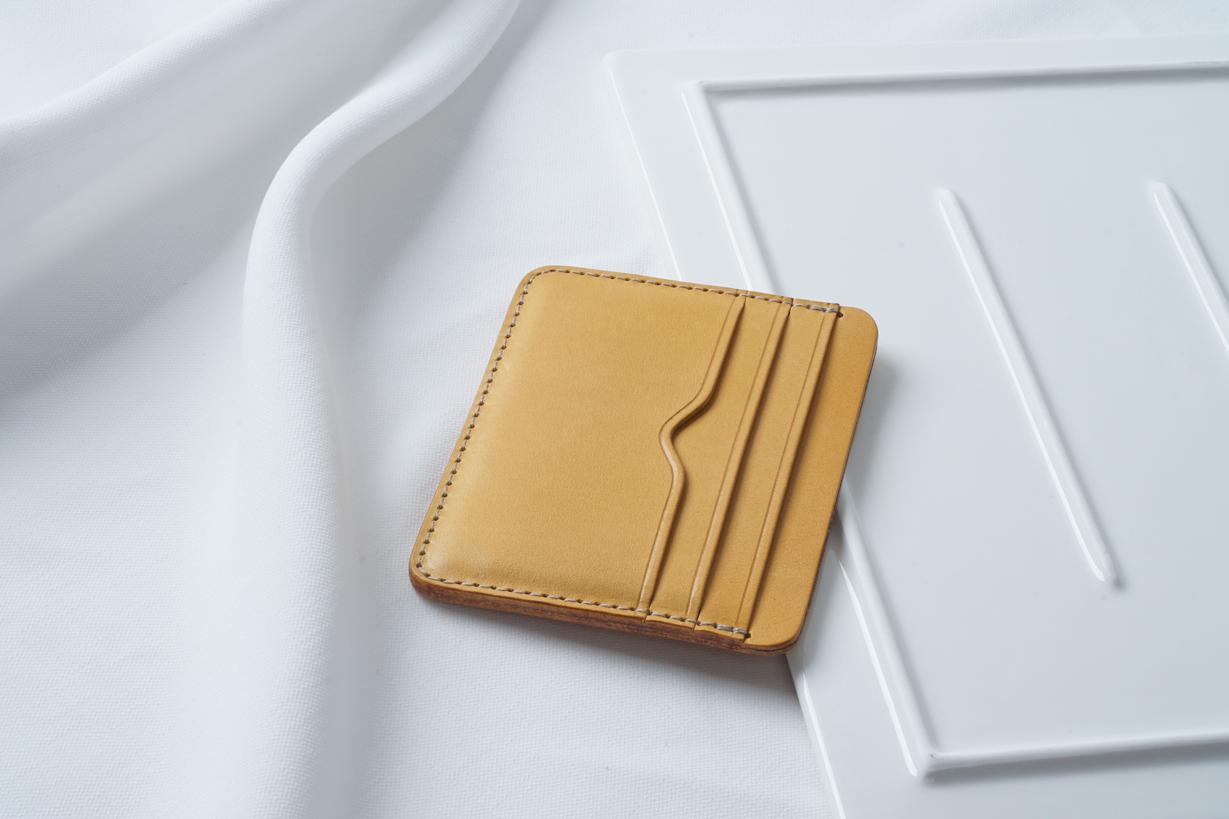 NEW CARD HOLDER WALLETS Mighty Card Holder_Vivid