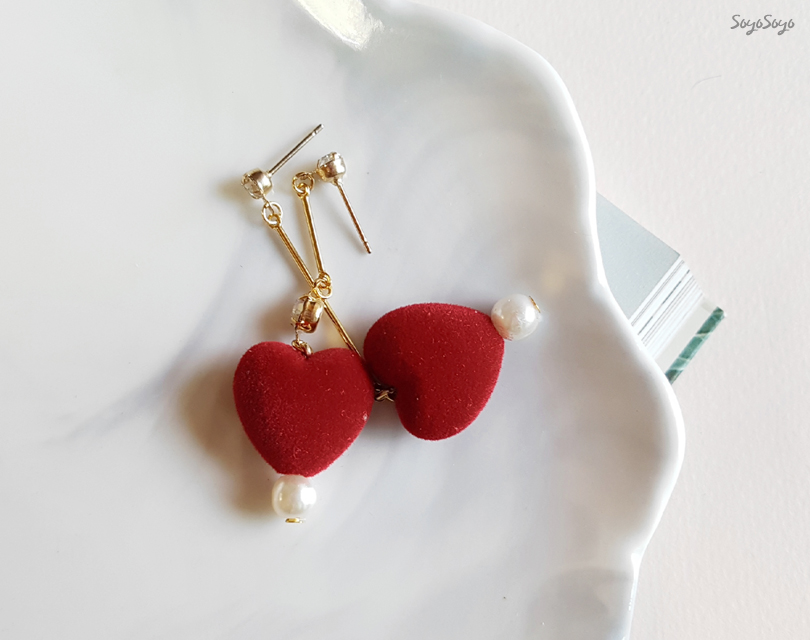 Uneven Velvet Heart Earrings _ Red Cubic Red Drop 
