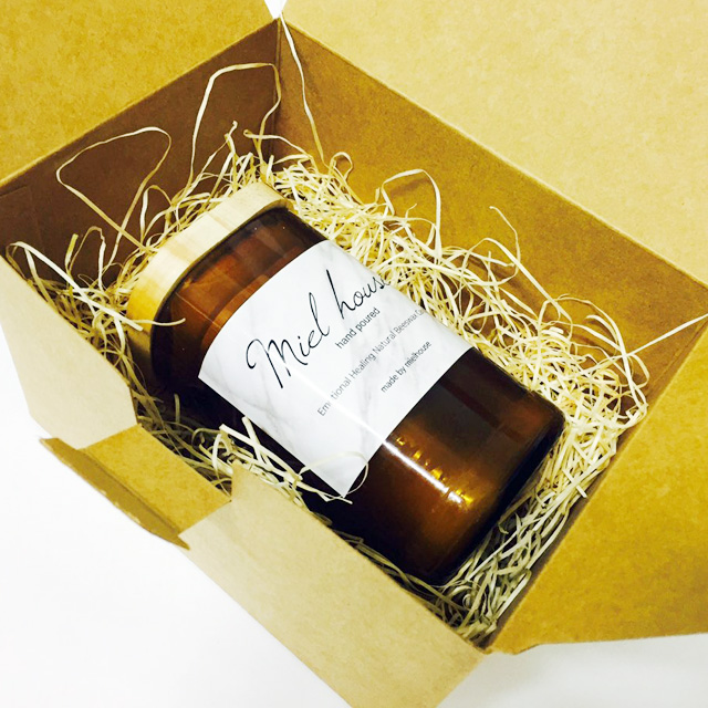 NEW CANDLE Miel House Brown Wood Square Natural Gr