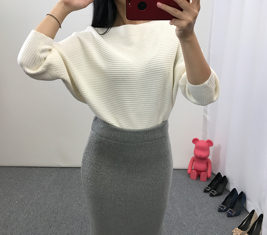 H-line knit long skirt Gray wine Black skirt bandi