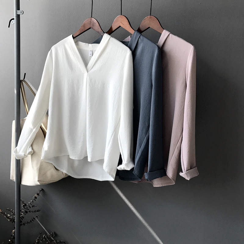 Women Blouses Sleeveless ruffle black white check 