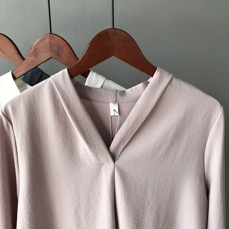 Women Blouses Sleeveless ruffle black white check 