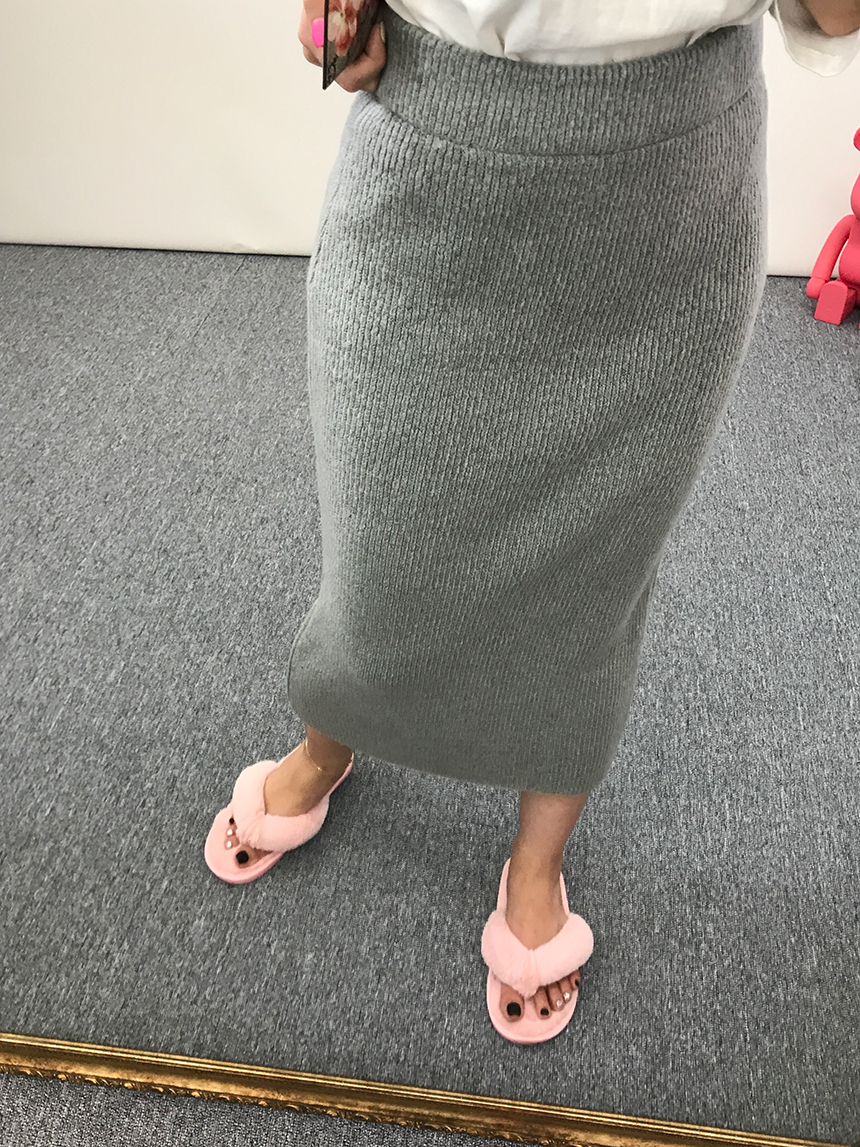 H-line knit long skirt Gray wine Black skirt bandi