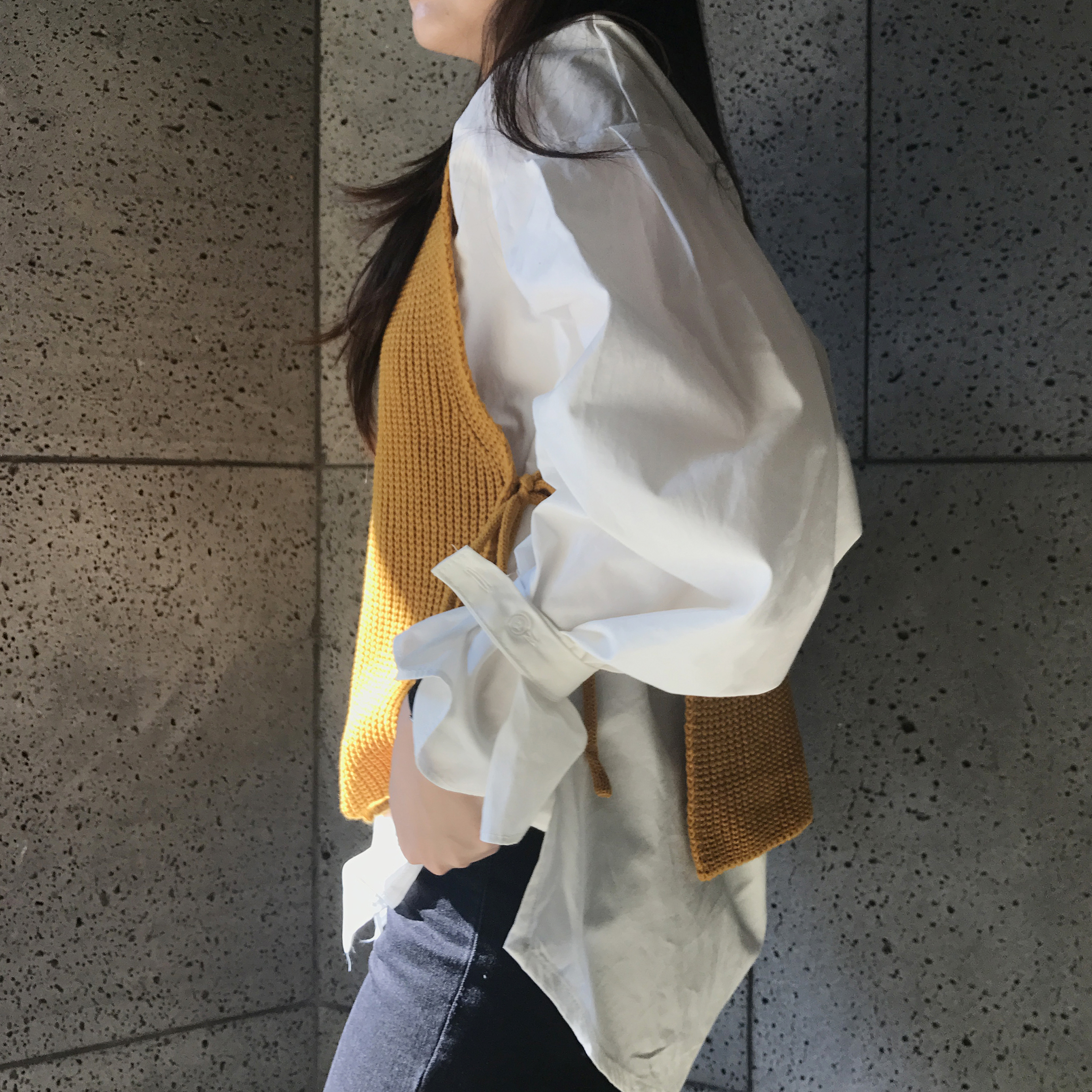 White shirt Puff sleeve Balloon style Modern sensi