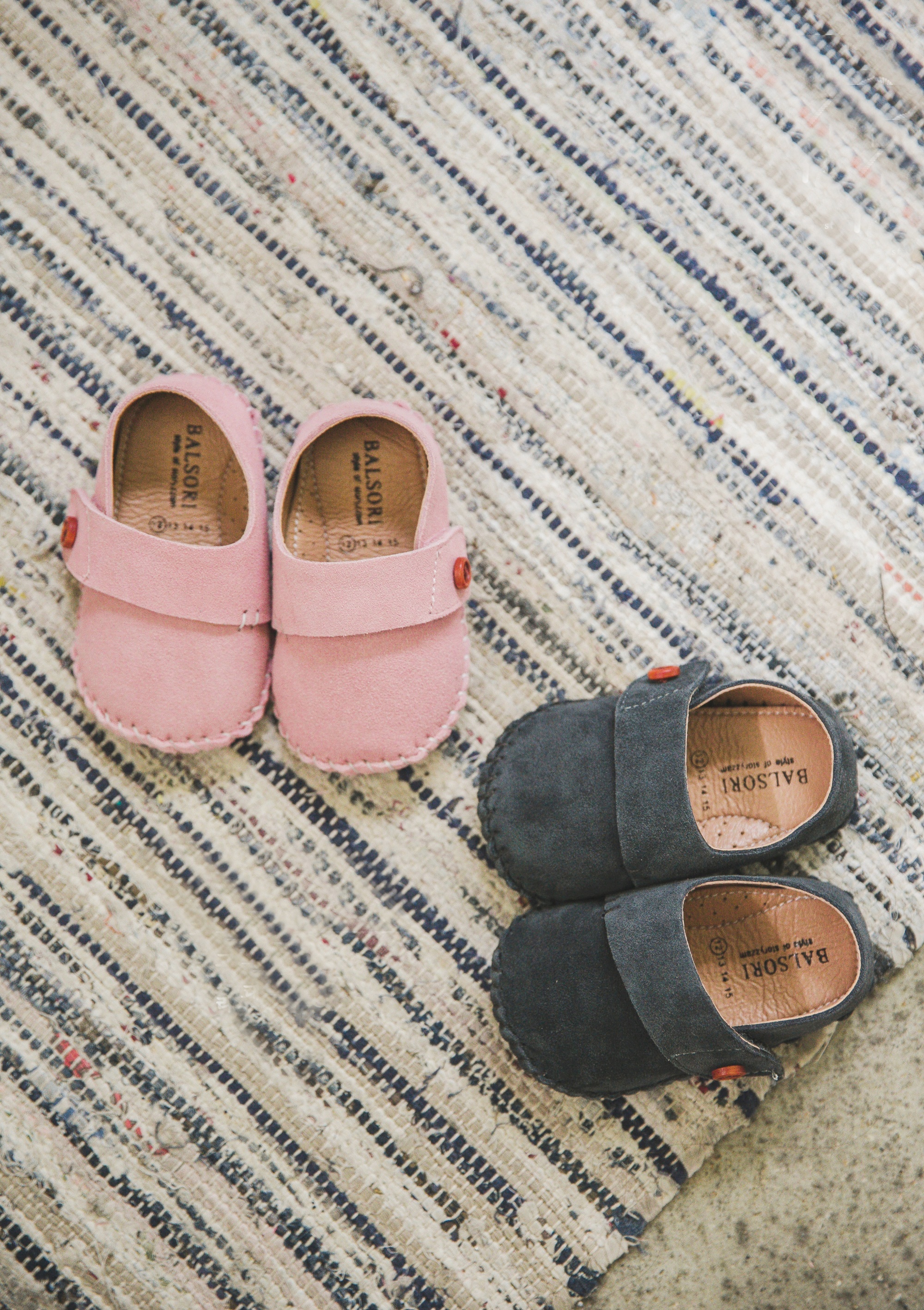 NEW KIDS SHOES button flat footsteps shoes baby 10