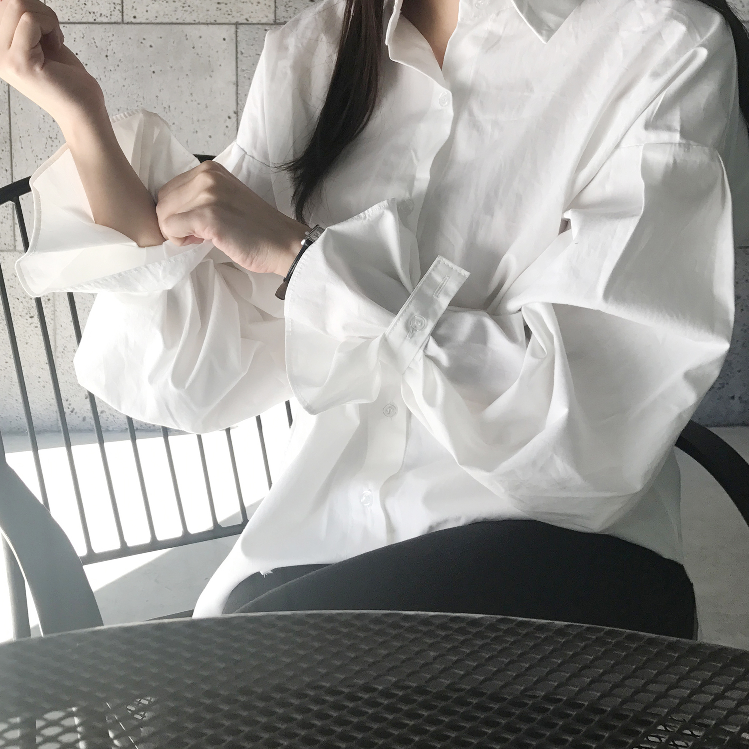 White shirt Puff sleeve Balloon style Modern sensi
