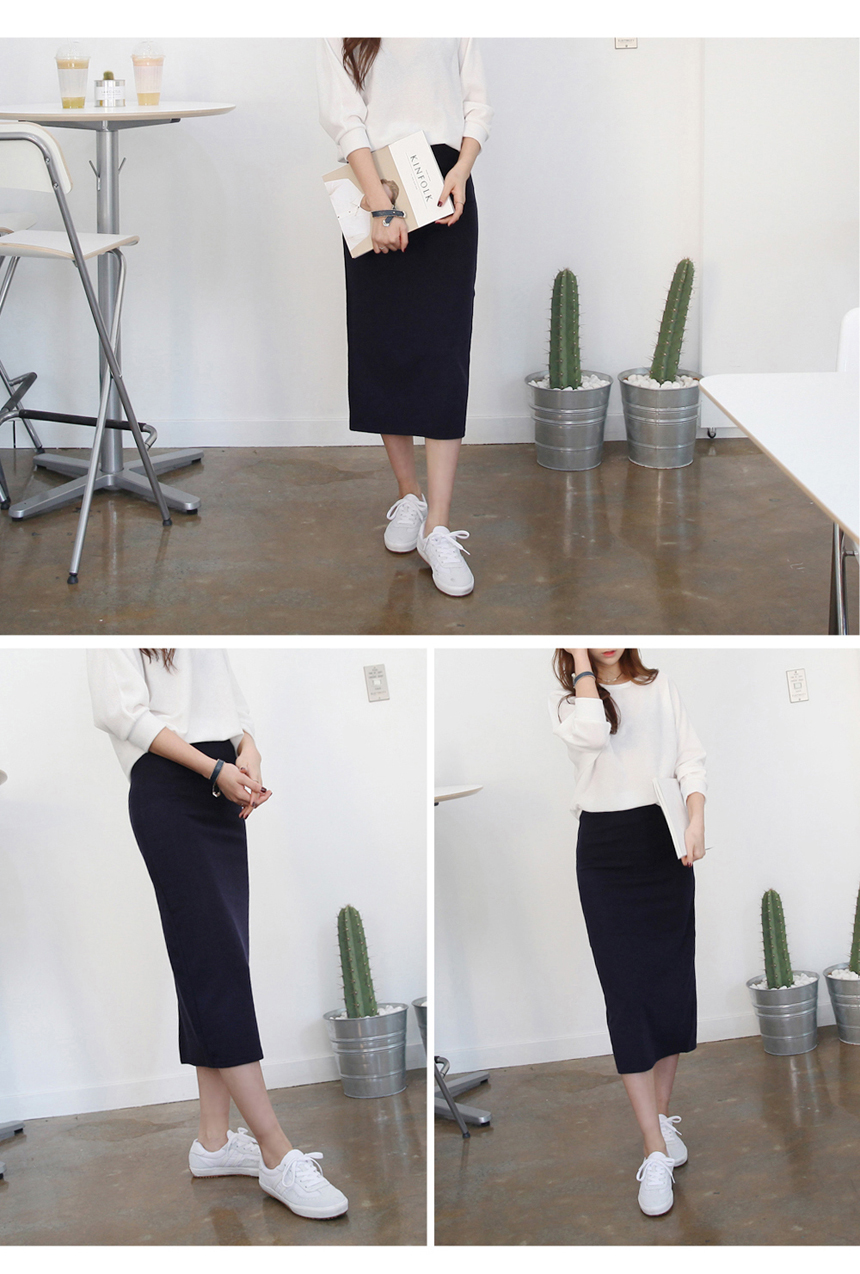 Adelia H Line Long Skirts Trim Gold Date Banding D