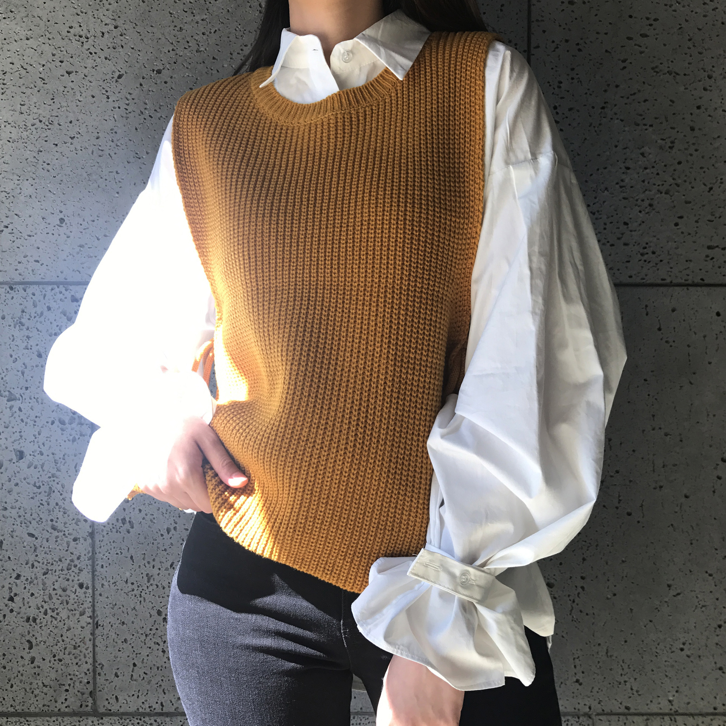 White shirt Puff sleeve Balloon style Modern sensi