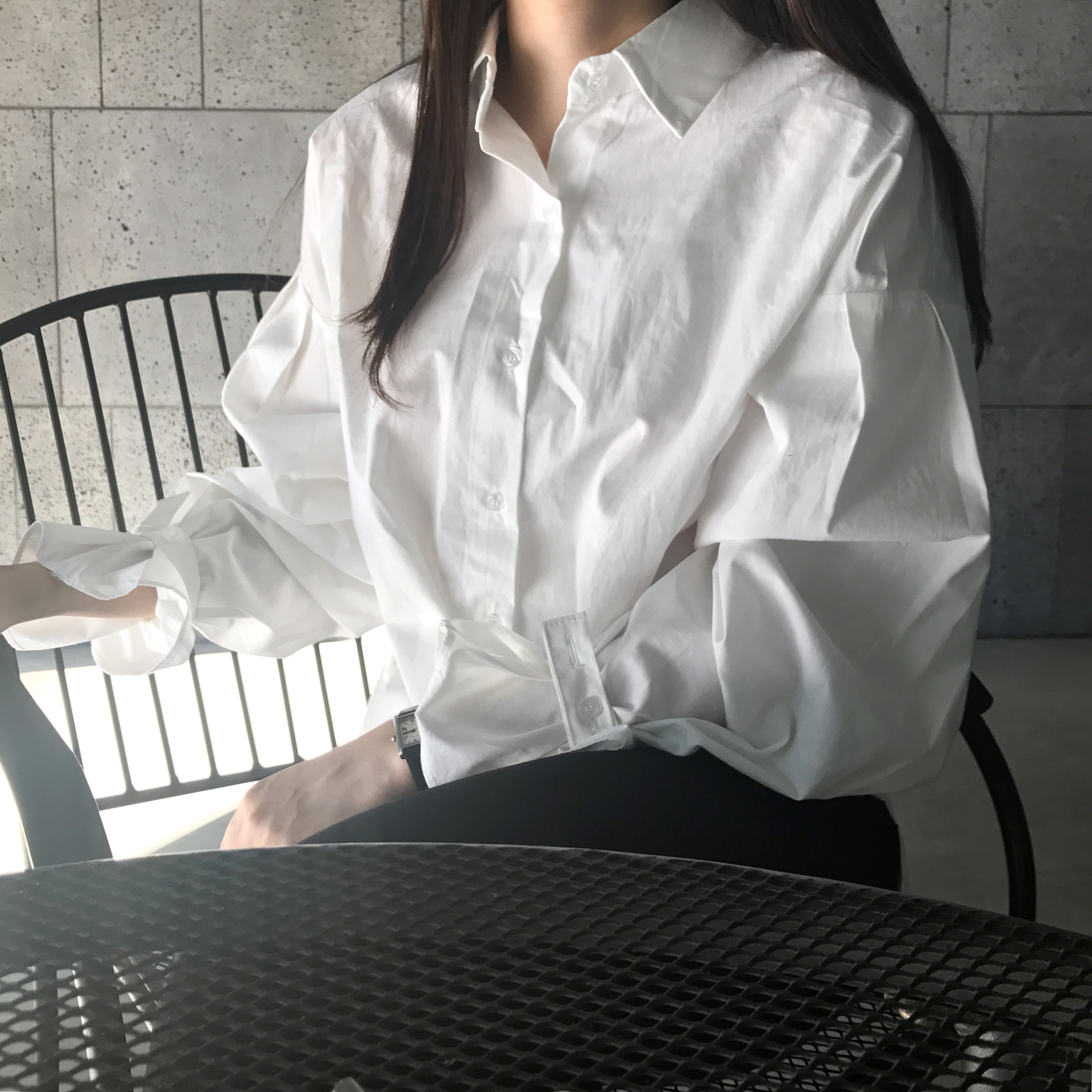 White shirt Puff sleeve Balloon style Modern sensi
