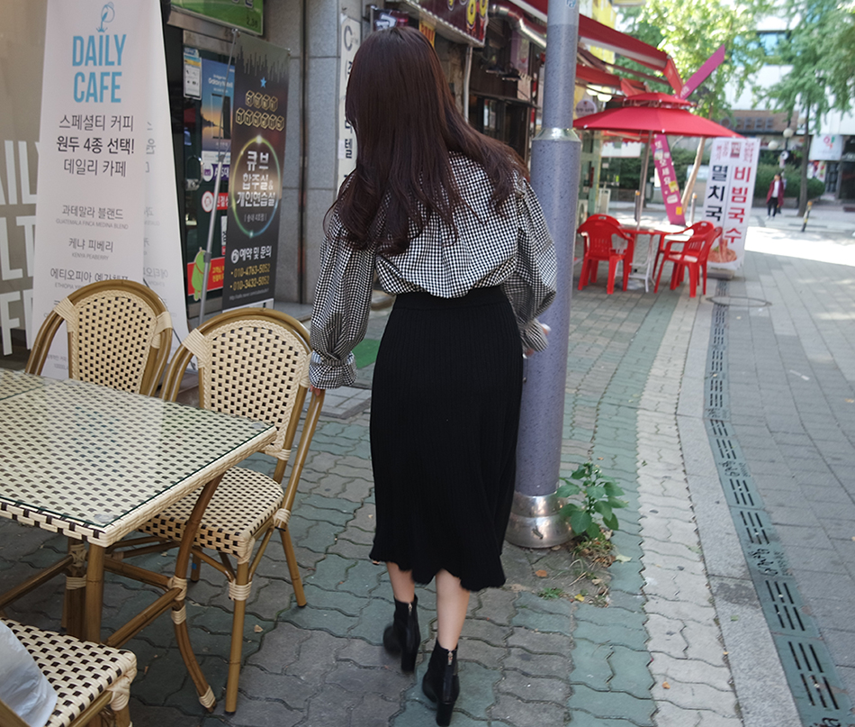 Golgi Knit A-Line Long Skirt Modern Unique Sensiti