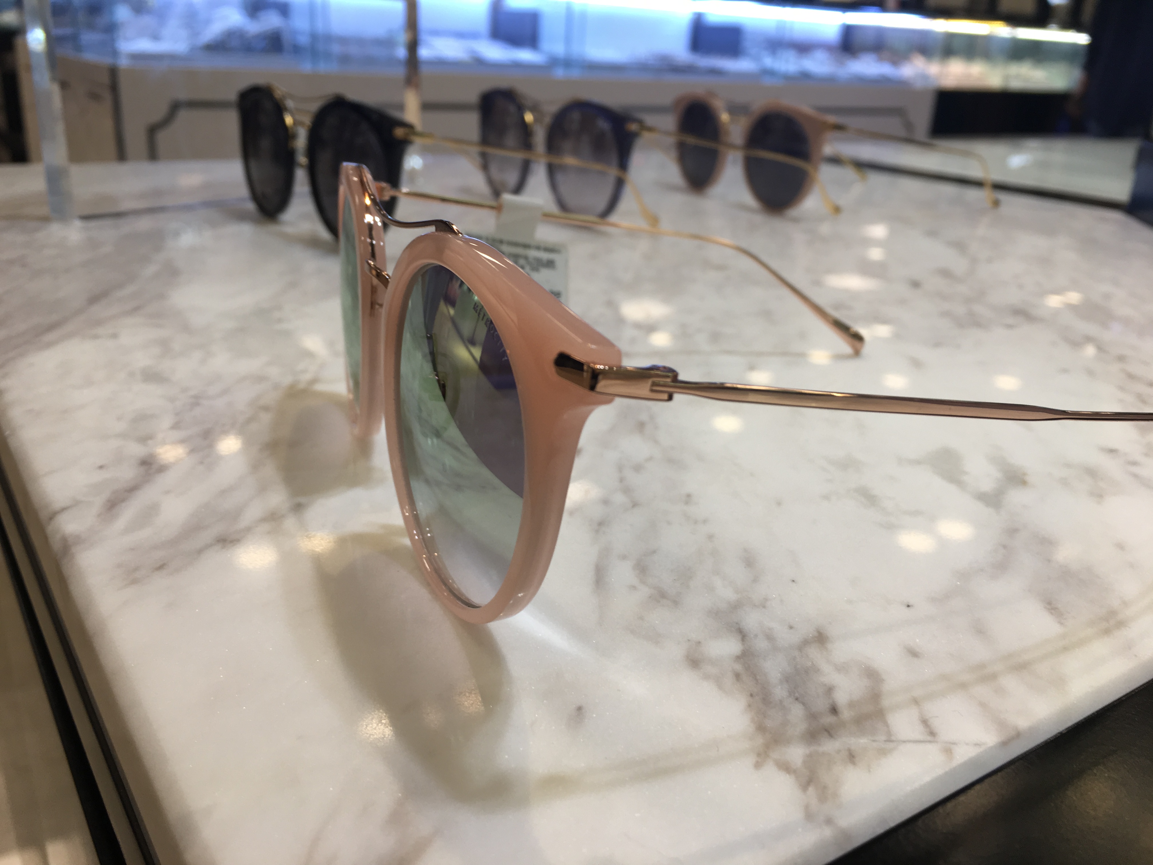 Metro City Sunglasses mj1731 Modern &amp Chic Poin