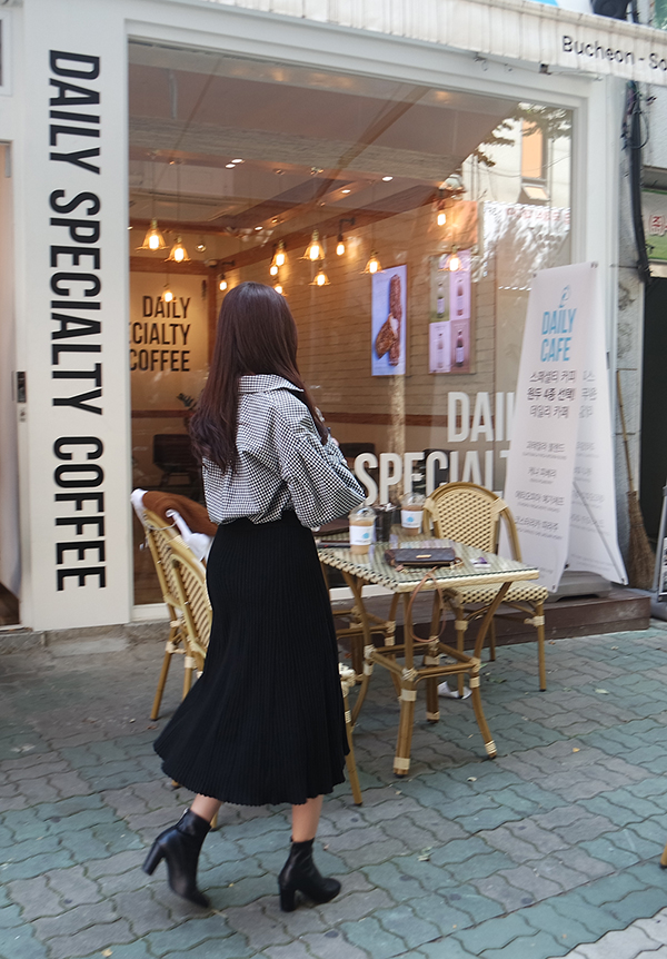 Golgi Knit A-Line Long Skirt Modern Unique Sensiti