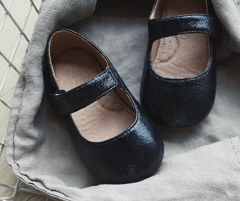 NEW KIDS SHOES Bijoli Circle Shoes 1color Autumn B