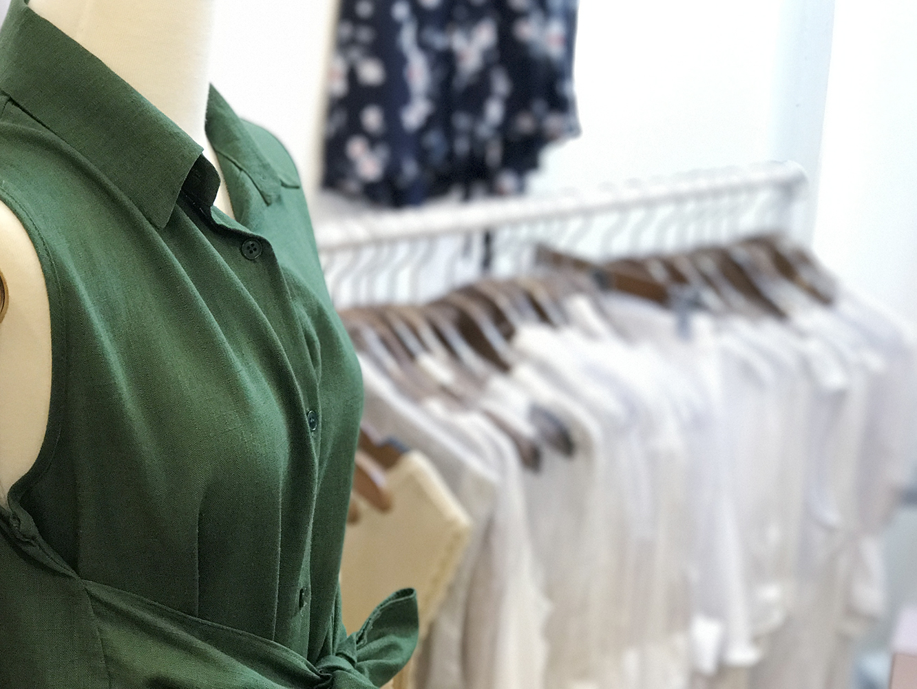 Mouton Vivid Cashmere Shawl Muffler 3colors Luxuri