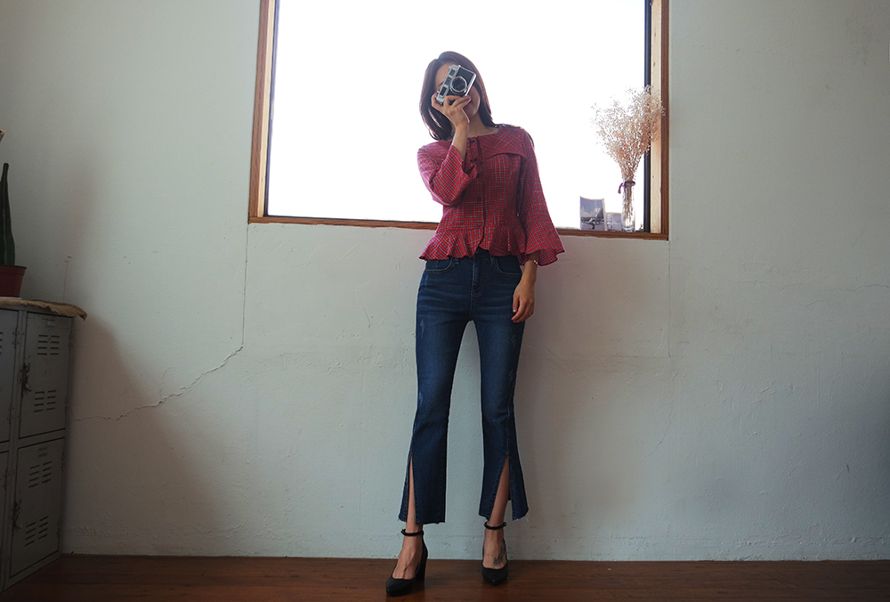 Women Blouses Square Neck Frilly Check Red Blouse 