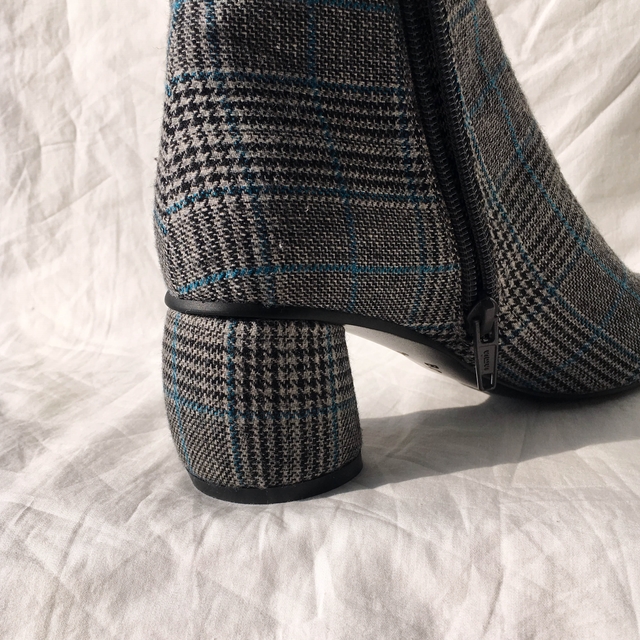 Brit Check Ankle Boots Midsole Suede Angle Round N