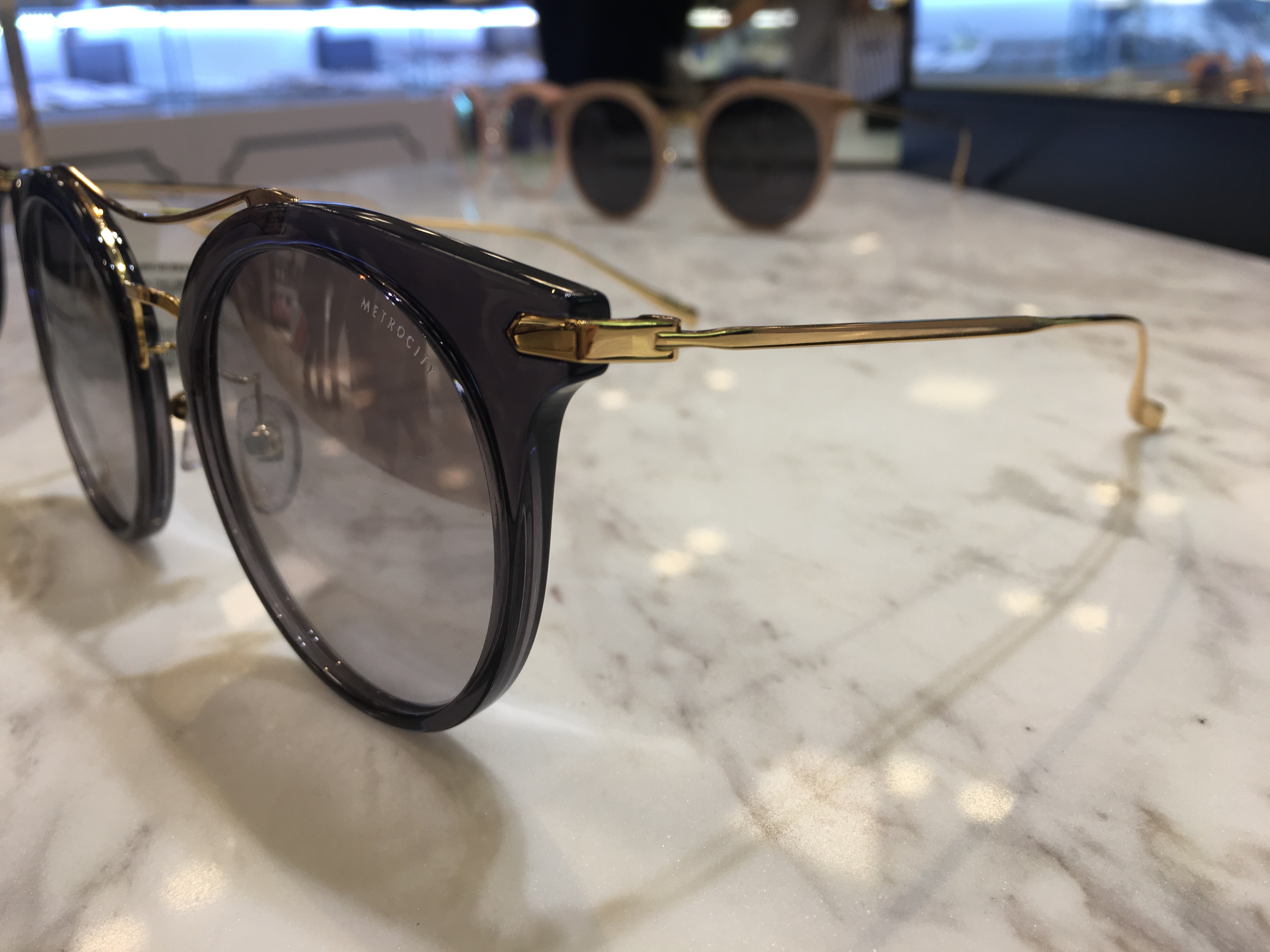 Metro City Sunglasses mj1731 Modern &amp Chic Poin