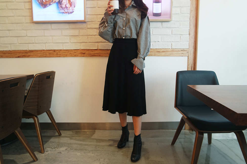 Golgi Knit A-Line Long Skirt Modern Unique Sensiti