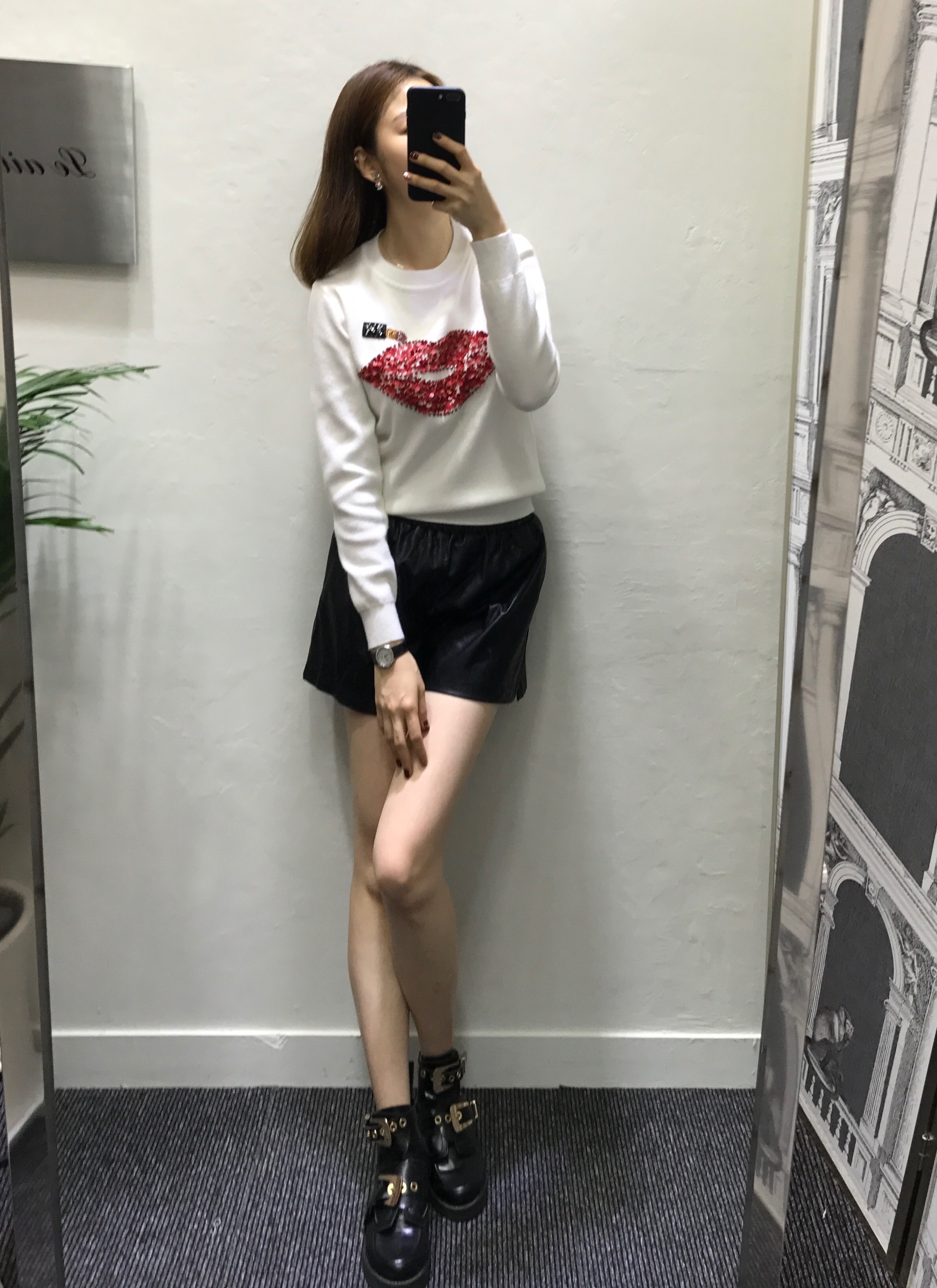 Women Short Pants Bending leather shorts 3color Bl