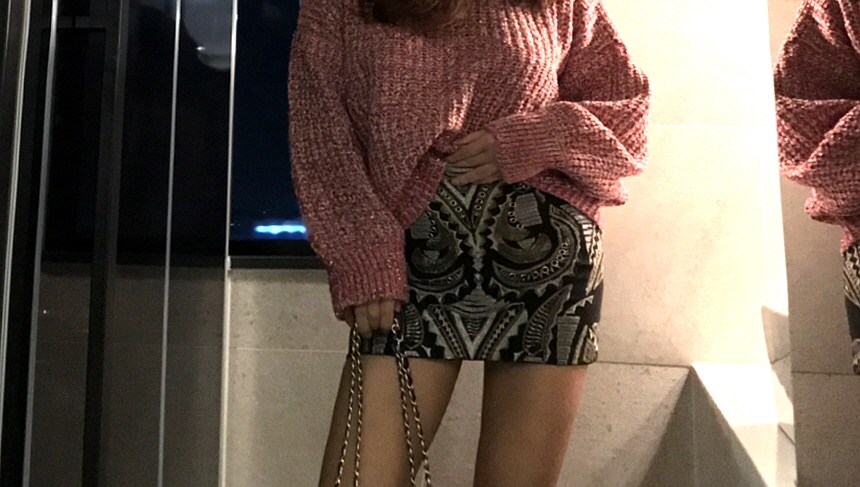 High Quality Luxury Gold Embroidery Stud Mini Skir