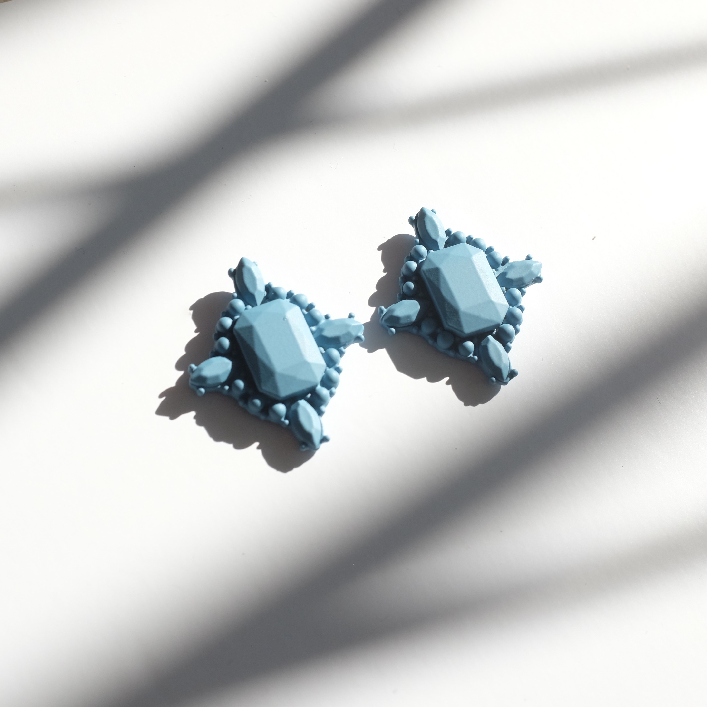 Color coated diamond rhinestone earrings blue poli
