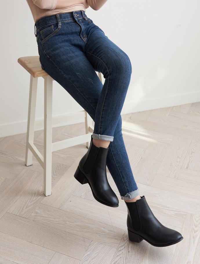Women's Chelsea Angle Boots Made in Korea Three